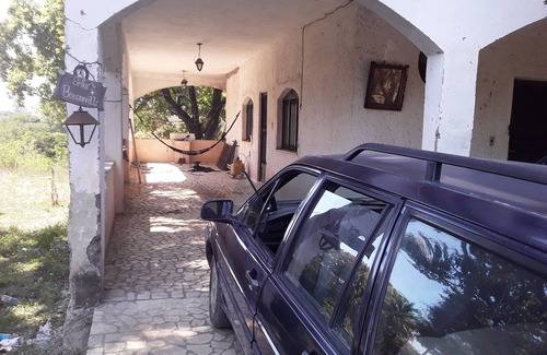 Itaborai House | Charming Retreat in Itaborai with Kitchen Access
