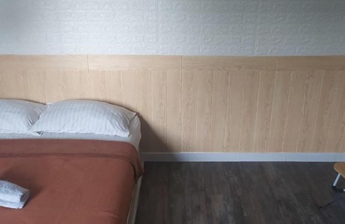 Palembang Apartment | Welcoming Getaway in Texas with Pool and Family Activities