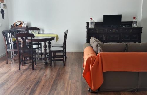 Terrujem House | Comfortable Getaway: Guest Rated 9/10 & Family Friendly