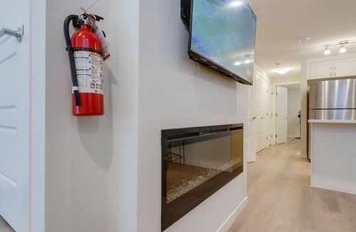 Southeast Calgary House | Cozy Place to Stay in South Calgary
