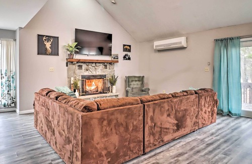 Mount Pocahontas House | Inviting Poconos Retreat: Pool Access & Pet Friendly Stay
