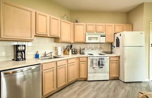 Port Saint Lucie Condo | Inviting Port St. Lucie Golf Villa with Oceanfront Views