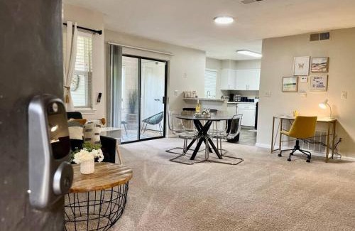 Sandy Springs Apartment | Private Apartment with Pool, Kitchen & Free Parking Access