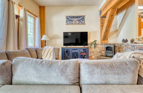Anacortes House | Cozy Private Ranch Cabin Whistle Lake Suite Sleeps 6