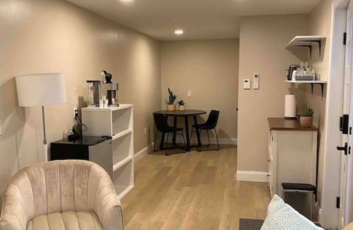 South Burlington Apartment | Cozy Private Suite | Near BTV Airport & UVM