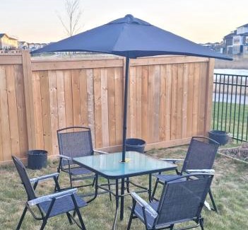 Fort Gary House | Inviting Private Suite for Families - Rated 9.4/10