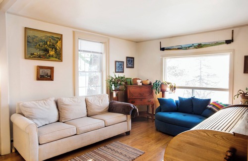Godmanchester Other | Cozy Quebec Farmhouse Retreat — Firepit, Meadow Views & Starry Nights