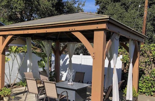 Pomona House | Cozy, Quiet and Fully Remodeled Pomona Home