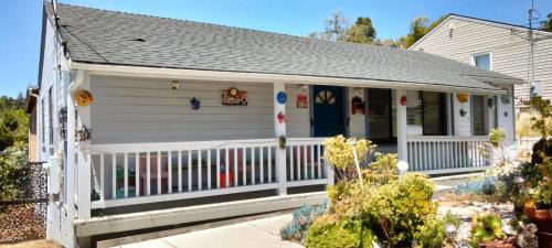 Benicia Apartment | Peaceful Retreat in a Family-Friendly Neighborhood