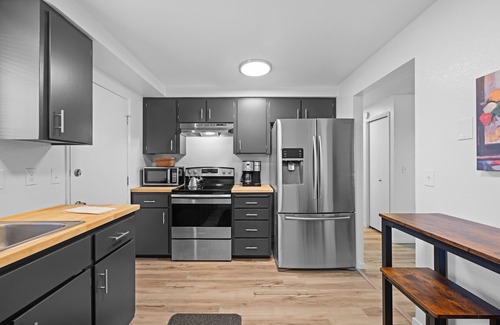 South Richland House | Tranquil Duplex Retreat Near Kadlec & Hanford - 10/10 Rating