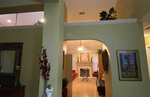 Hiram House | Cozy ranch style home within quiet community