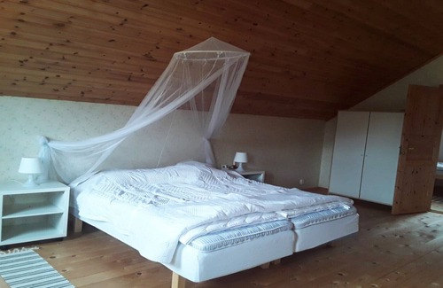 Lenhovda House | Inviting Cottage Surrounded by Nature Near Lenhovda