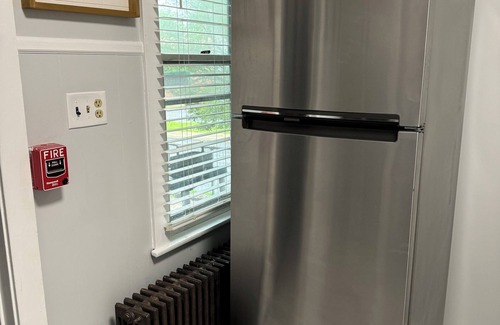 South Side Apartment | Inviting Remodeled Apartment Near Major Highways