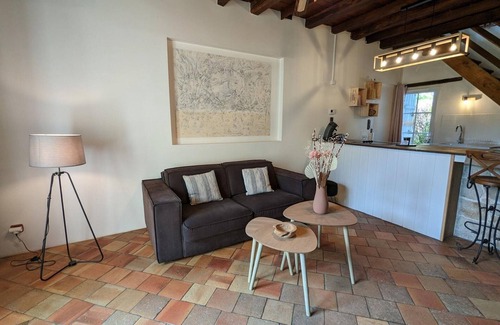 Chadurie Cottage | Gite Chadurie: Cozy Getaway with Pool & Spa Amenities