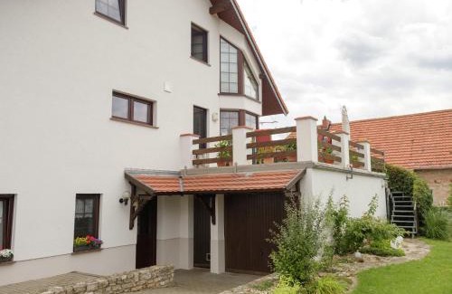 Ballenstedt Apartment | Inviting Apartment in the Harz with Child-Friendly Terrace