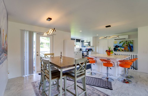 Spokane Valley House | Cozy Fireplace Retreat in Spokane Valley - Pet Friendly Stay