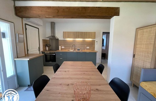 Beauvoir-sur-Mer Cottage | Cozy Retreat with Spa, A/C, and Enclosed Garden Near Noirmoutier