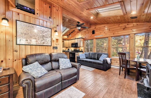 Kezar Falls Cabin | Inviting Riverfront Cabin Retreat on Ossipee River