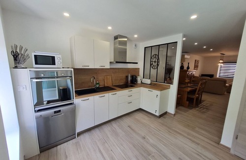 Raon-l'Etape Cottage | Spacious Gite Raon-l'Étape with Spa & Family Amenities