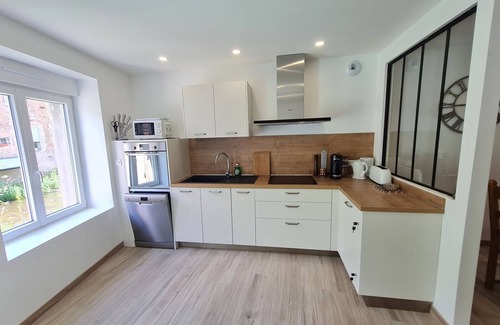 Raon-l'Etape Cottage | Spacious Gite Raon-l'Étape with Spa & Family Amenities
