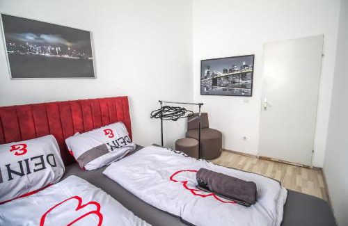 Grinzing House | Budget-Friendly Room in Floridsdorf Area for Your Stay