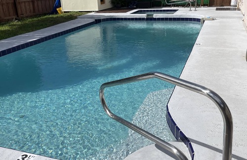 Lake Worth Apartment | Inviting Room with Pool, Spa & Patio - 10/10 Guest Rating