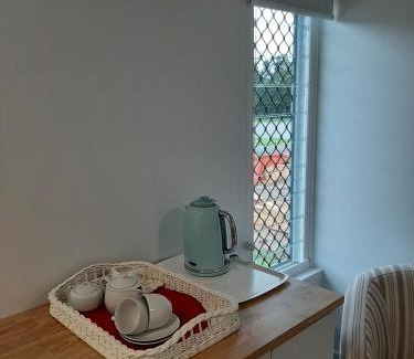 Atherton House | Comfortable Guest Room with Private Entrance & Kitchen