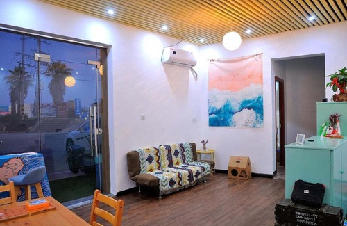Kampung Semariang Batu House | Inviting Rooms with Hot Tub for Your Perfect Getaway