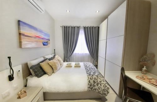 Tad-Daqqaq House | Comfortable Rooms with Free Parking and Top Ratings