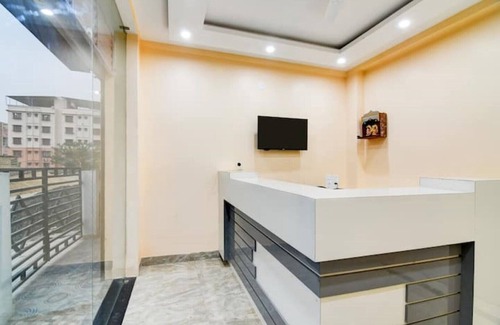 New Town Apartment | Budget-Friendly Rooms with Spa and Breakfast in New Town