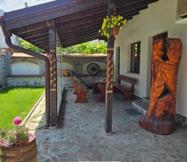 Vratsa Apartment | Charming Rooms in Vratsa with Hot Tub & Pet-Friendly Options