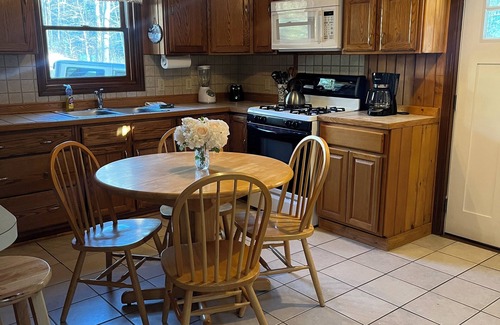 Great Valley Ski Chalet | Private 3 Bedroom Chalet with Spa & Family-Friendly Amenities