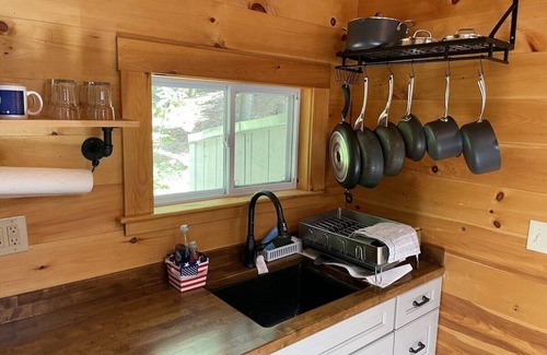 Fitzwilliam Cabin | Tranquil Rustic Cabin on Pristine Lake - Guest Rated 10/10