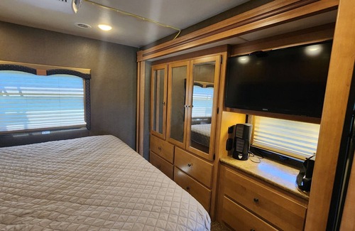 Shelbyville House | Cozy RV in a quiet upscale neighborhood.