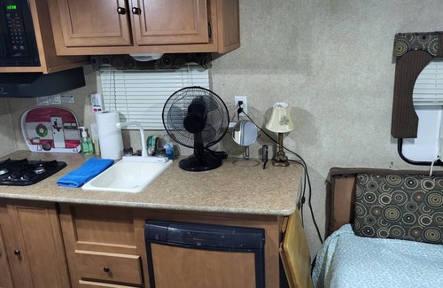 Park Ridge House | Inviting RV Getaway in Austin with Pool and WiFi
