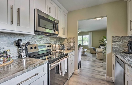 Indian Beach Sapphire Shores Apartment | Inviting Sarasota Retreat - Steps from the Beautiful Coast!