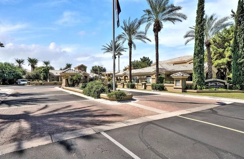 Palo Olivo Estates Condo | Inviting Scottsdale Condo with Pool and Gym Amenities