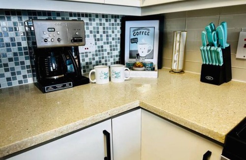 Tower Isle Condo | Relaxing Seaside Condo with Pool and Ocean Views
