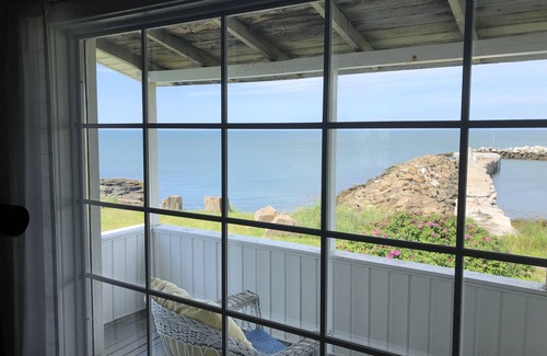 Parkers Cove Cottage | Idyllic Seaside Cottage with Ocean Views & Perfect Location