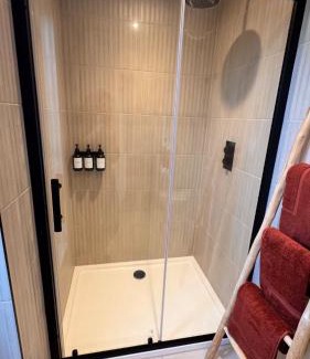 Birchington Apartment | Cozy Seaside & Sunset Retreat