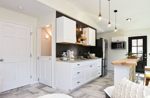 Naples House | Cozy Serene 2bd Finger Lakes Home w/Amazing Views