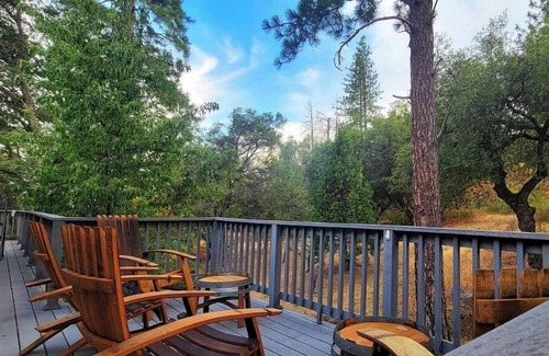 Wishon Cottage | Inviting Seven Pines Cottage: Lake Views & Family-Friendly
