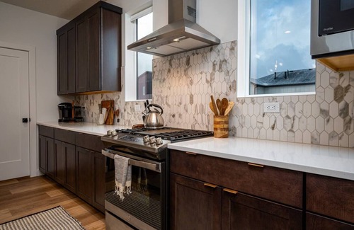 Mountain Green House | Inviting Ski Escape in Mtn Green with Pool & Spa