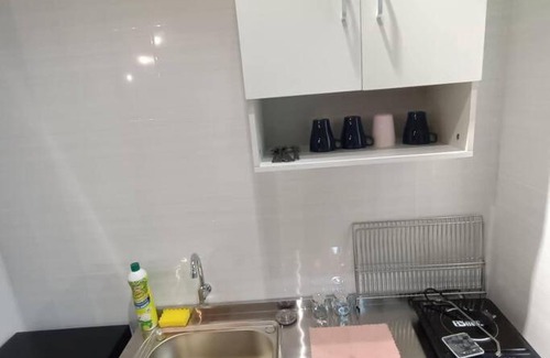 Bukit Indah Apartment | Relaxing Sky Trees Retreat with Pool & Netflix Access