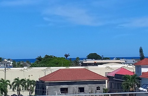 Ocho Rios Apartment | Charming Studios in Ocho Rios - Pet Friendly & Ocean View