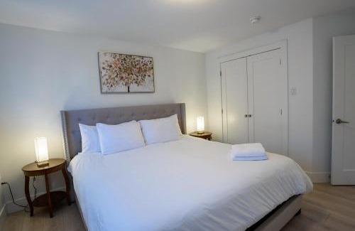 Moncton House | Cozy & Spacious 3BR Home in Moncton
