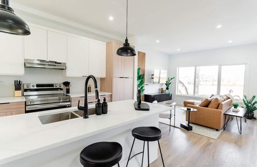 Winnipeg House | Comfortable Retreat with Free Parking Near Downtown