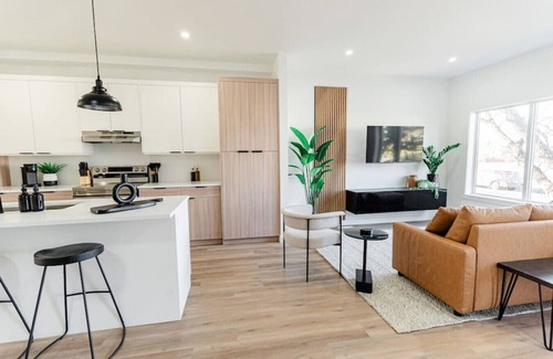 Winnipeg House | Comfortable Retreat with Free Parking Near Downtown