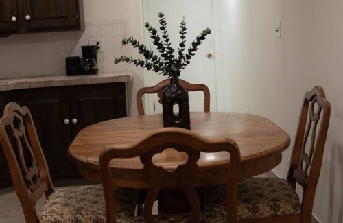 Everett Apartment | Cozy Stay for Singles or Couples