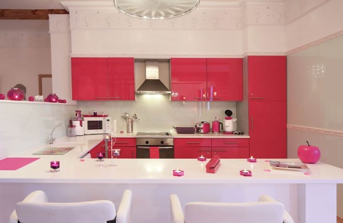 Ensival Apartment | Exceptional Ensival Apartment with Sauna & Spa Amenities